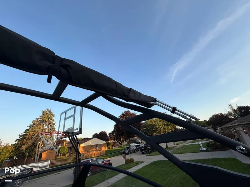 Slide: The Image of Yamaha AR220 2024 - 16793459