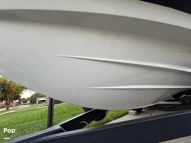 Slide: The Image of Yamaha AR220 2024 - 16793583