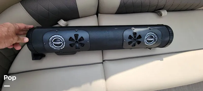 Slide: The Image of Wireless Bluetooth Speaker - 16767905