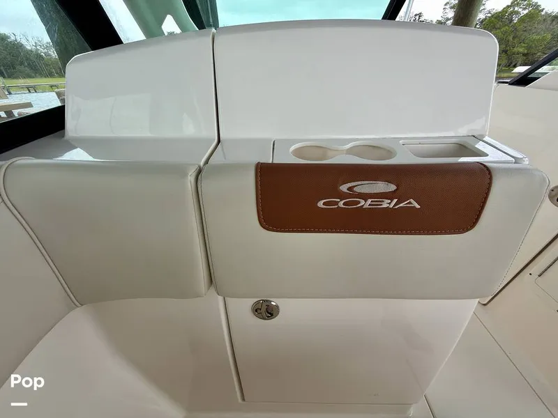 Slide: The Image of Cobia 280 DC 2023 - 16783612