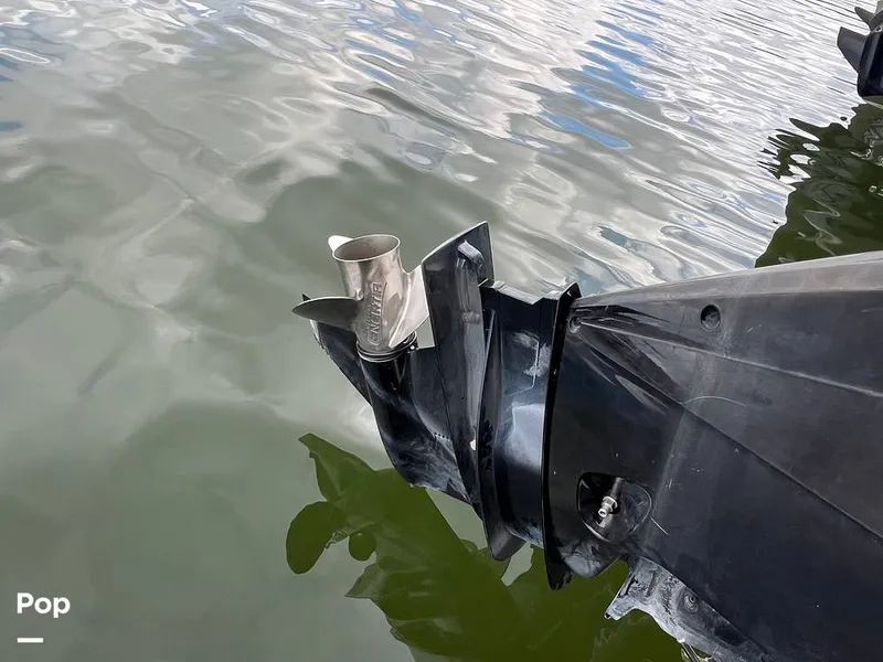 Slide: The Image of Bayliner VR6 OB 2023 - 16750644