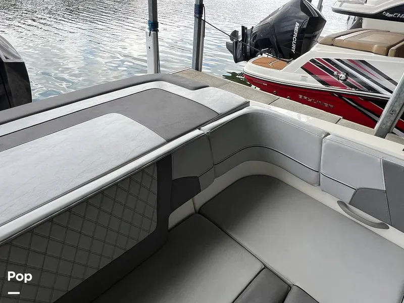 Slide: The Image of Bayliner VR6 OB 2023 - 16750640