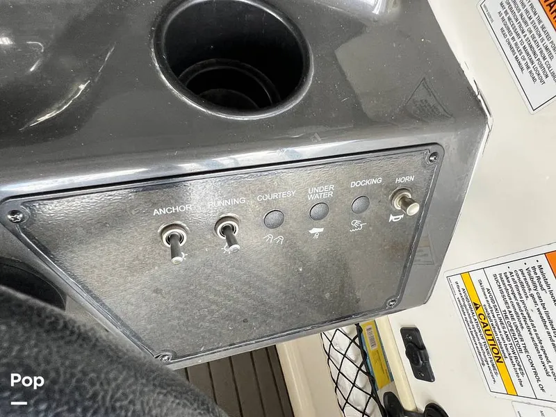 Slide: The Image of Bayliner VR6 OB 2023 - 16750628
