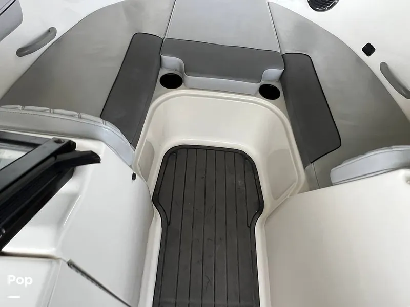 Slide: The Image of Bayliner VR6 OB 2023 - 16750648