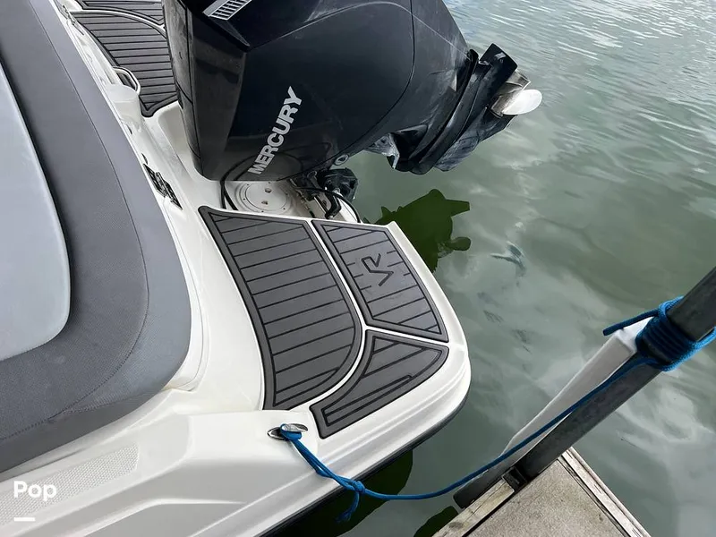 Slide: The Image of Bayliner VR6 OB 2023 - 16750678