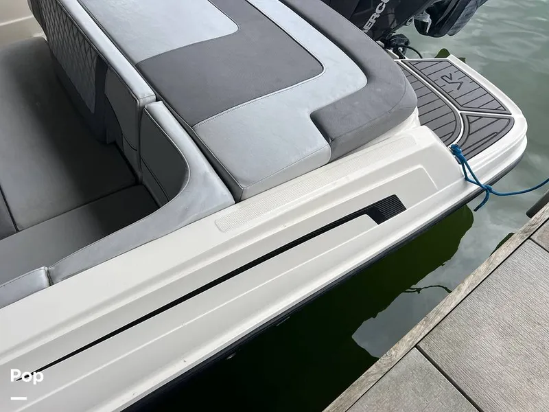 Slide: The Image of Bayliner VR6 OB 2023 - 16750673