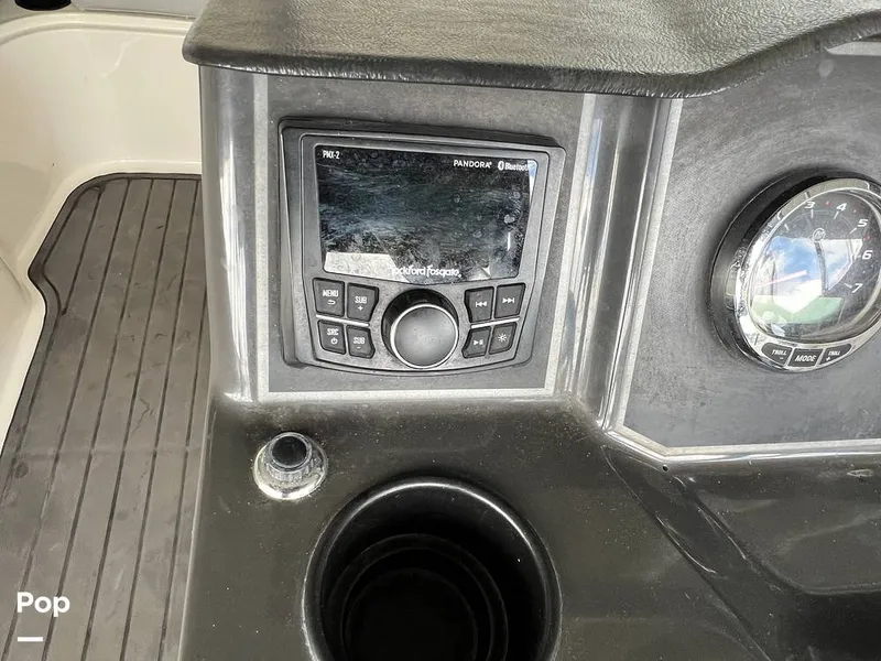 Slide: The Image of Bayliner VR6 OB 2023 - 16750624
