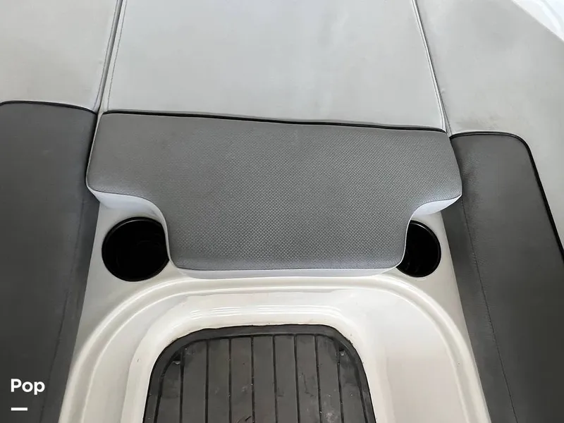 Slide: The Image of Bayliner VR6 OB 2023 - 16750650