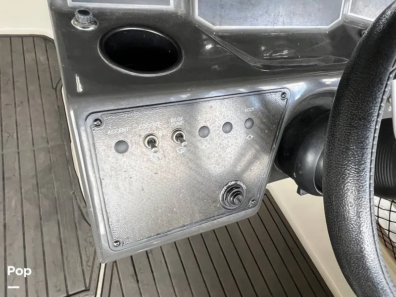 Slide: The Image of Bayliner VR6 OB 2023 - 16750625