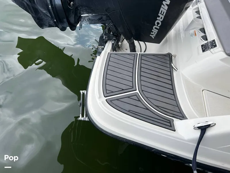 Slide: The Image of Bayliner VR6 OB 2023 - 16750660
