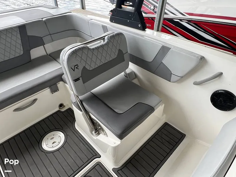 Slide: The Image of Bayliner VR6 OB 2023 - 16750634