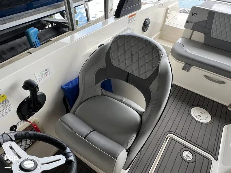 Slide: The Image of Bayliner VR6 OB 2023 - 16750629