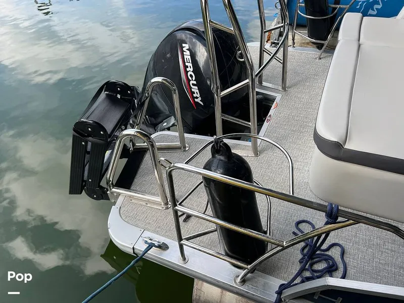 Slide: The Image of Harris Cruiser 230 2025 - 16752314