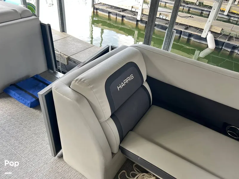 Slide: The Image of Harris Cruiser 230 2025 - 16752282