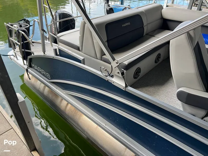 Slide: The Image of Harris Cruiser 230 2025 - 16752310