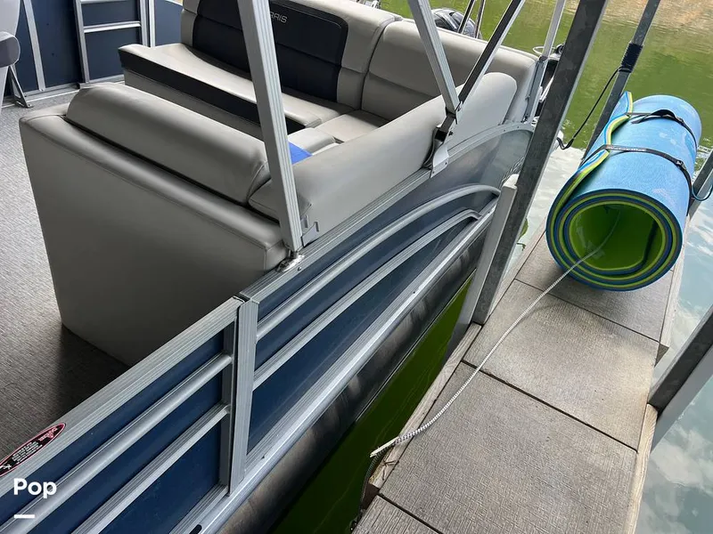 Slide: The Image of Harris Cruiser 230 2025 - 16752320