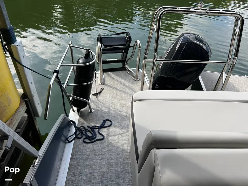 Slide: The Image of Harris Cruiser 230 2025 - 16752296