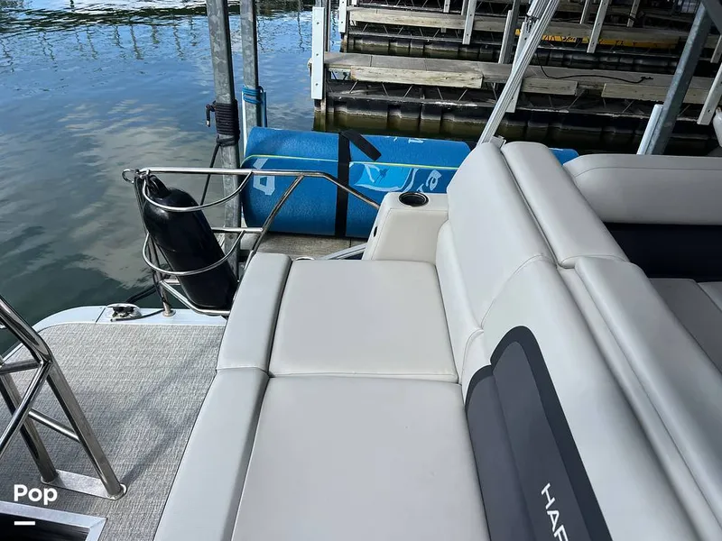 Slide: The Image of Harris Cruiser 230 2025 - 16752300