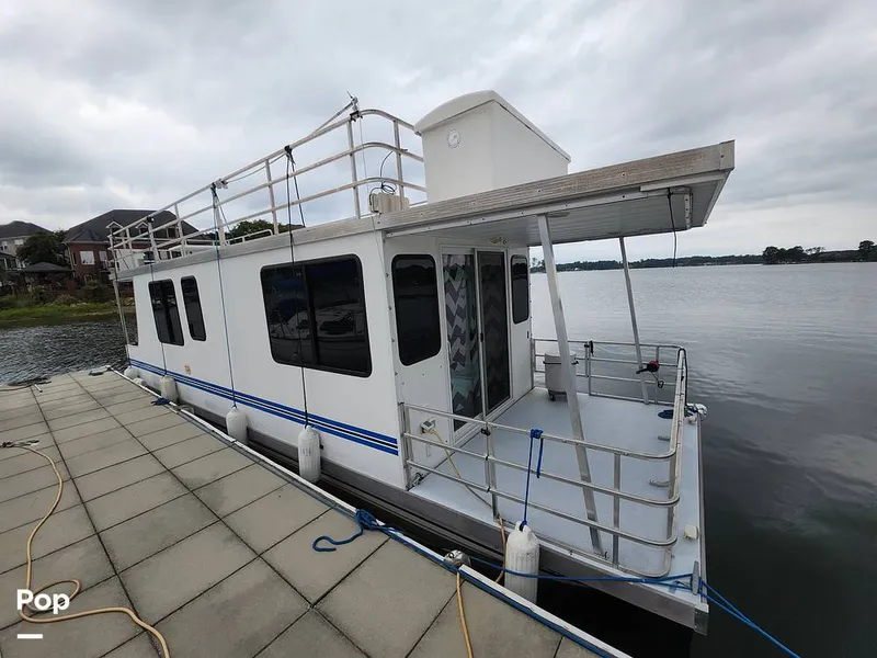 Slide: The Image of Catamaran 35 x 10 Single Stateroom 2016 - 16743633