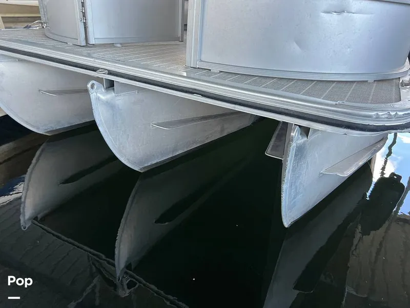 Slide: The Image of Harris Cruiser 230 2023 - 16741903