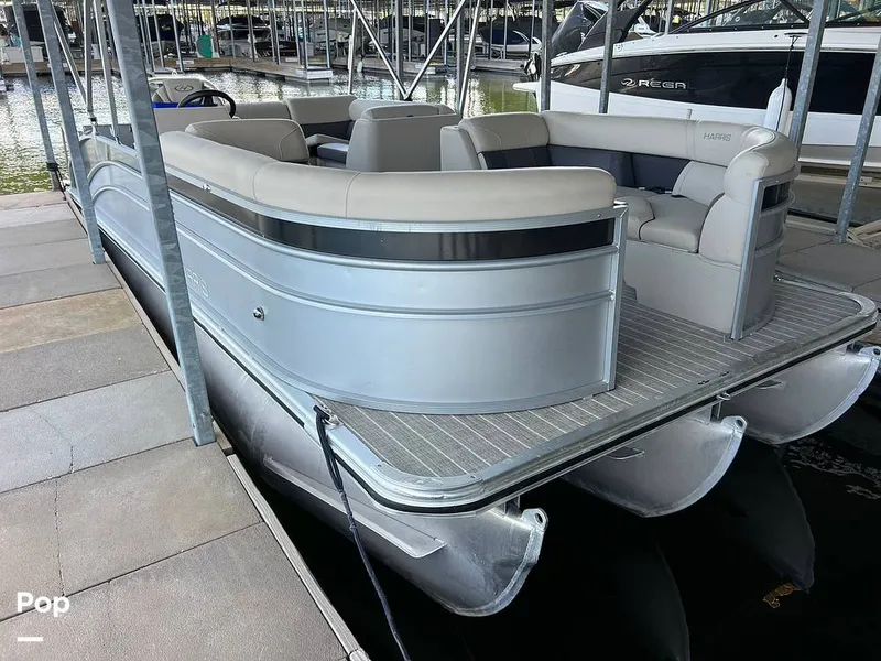 Slide: The Image of Harris Cruiser 230 2023 - 16745343