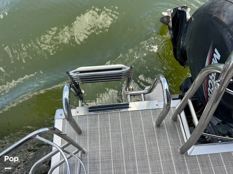 Slide: The Image of Harris Cruiser 230 2023 - 16745357