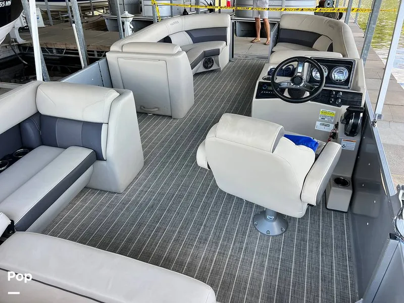 Slide: The Image of Harris Cruiser 230 2023 - 16745353