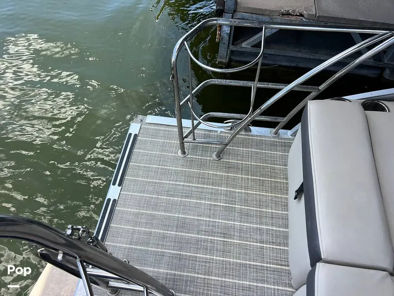 Slide: The Image of Harris Cruiser 230 2023 - 16745359