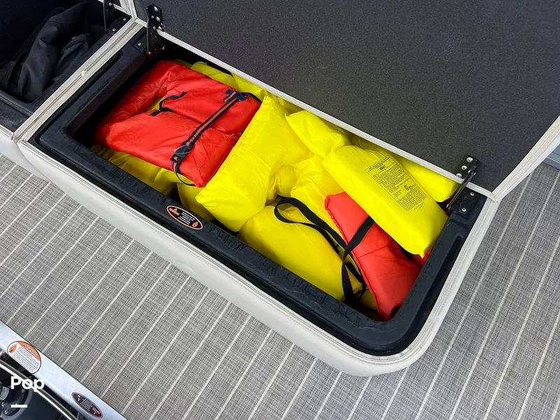 Slide: The Image of Harris Cruiser 230 2023 - 16745363