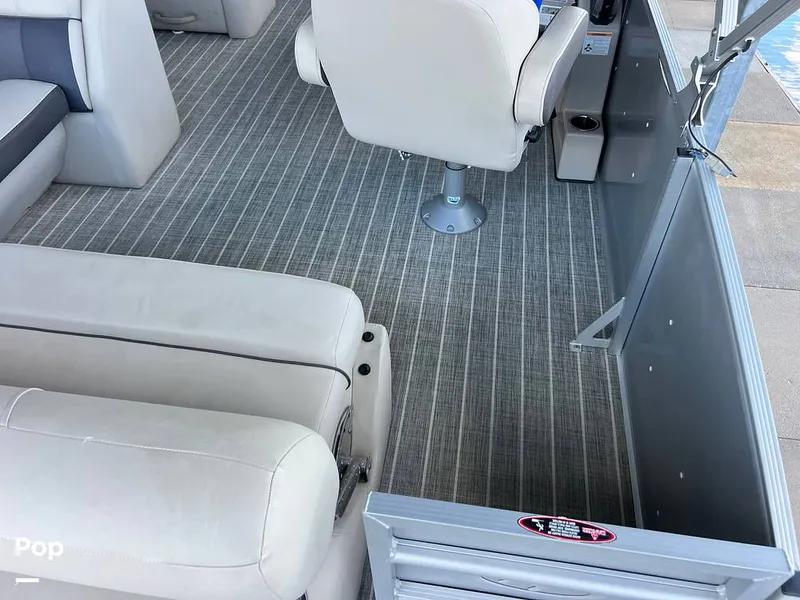 Slide: The Image of Harris Cruiser 230 2023 - 16745352
