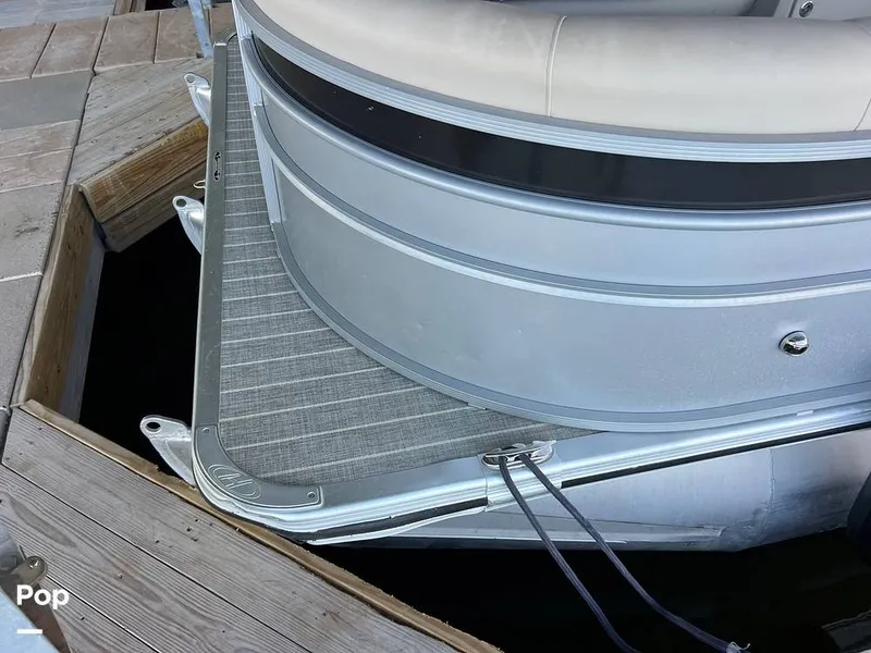 Slide: The Image of Harris Cruiser 230 2023 - 16745279