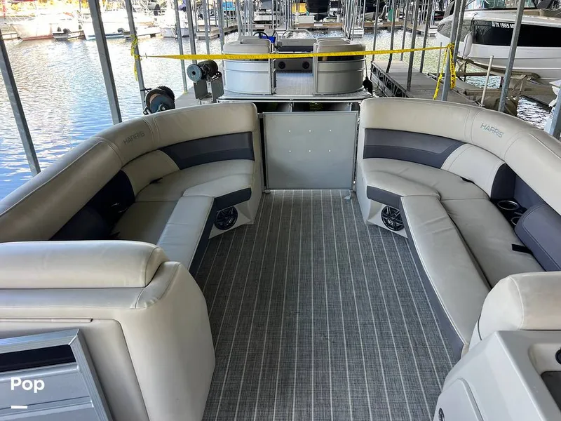 Slide: The Image of Harris Cruiser 230 2023 - 16745270
