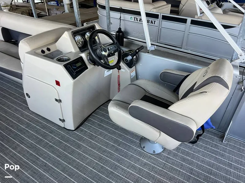 Slide: The Image of Harris Cruiser 230 2023 - 16745236