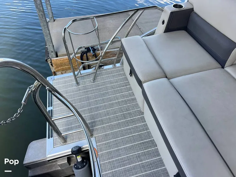 Slide: The Image of Harris Cruiser 230 2023 - 16745246