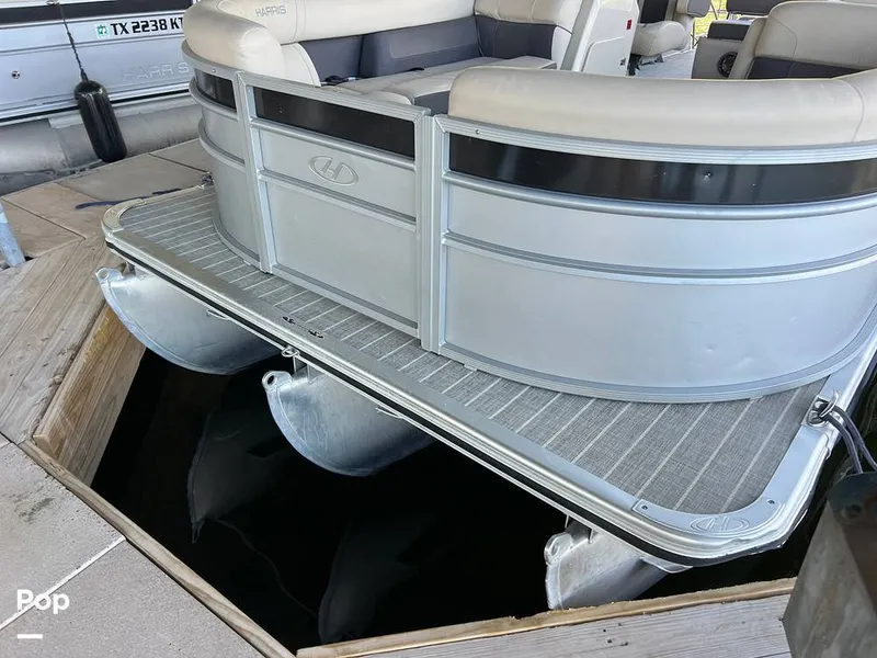 Slide: The Image of Harris Cruiser 230 2023 - 16745280