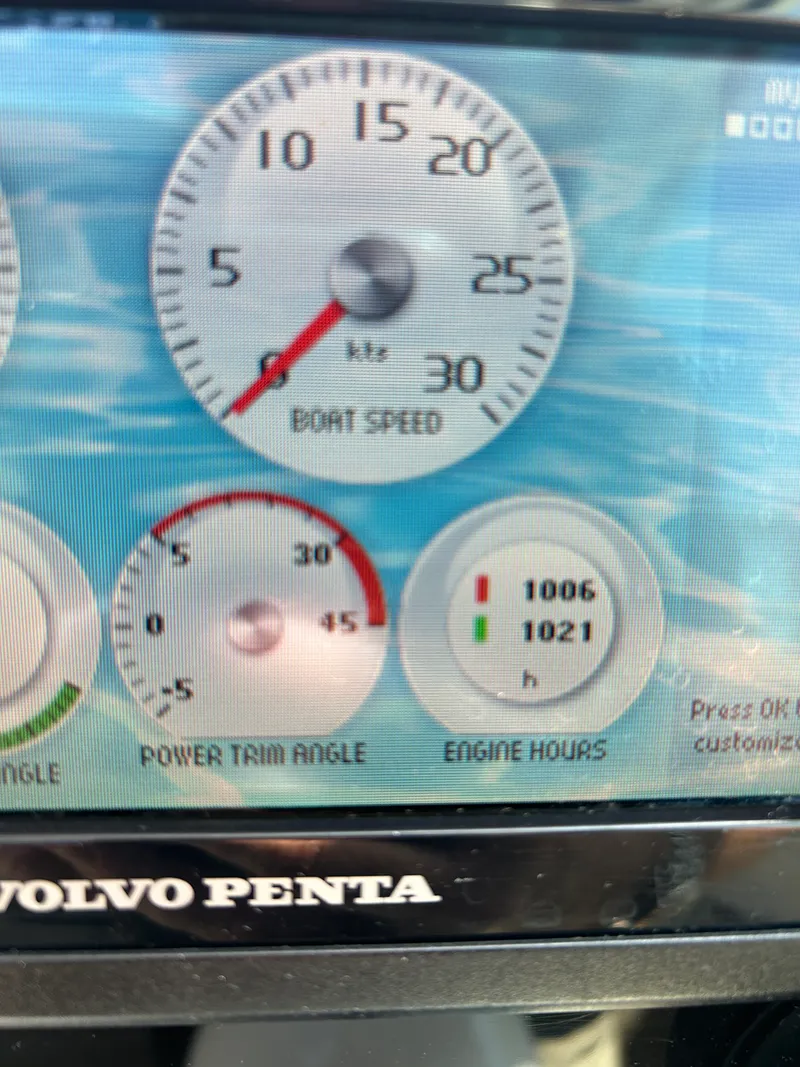 Slide: The Image of Cruisers 41 CANTIUS 2013 - 24