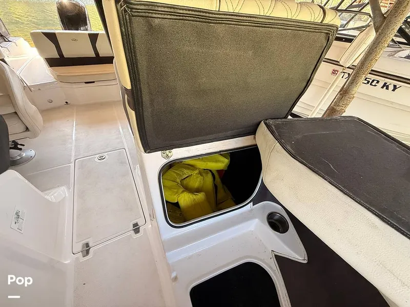 Slide: The Image of Regal 210 OBX 2025 - 16788554