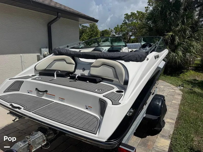 Slide: The Image of Yamaha SX195 2018 - 16740704