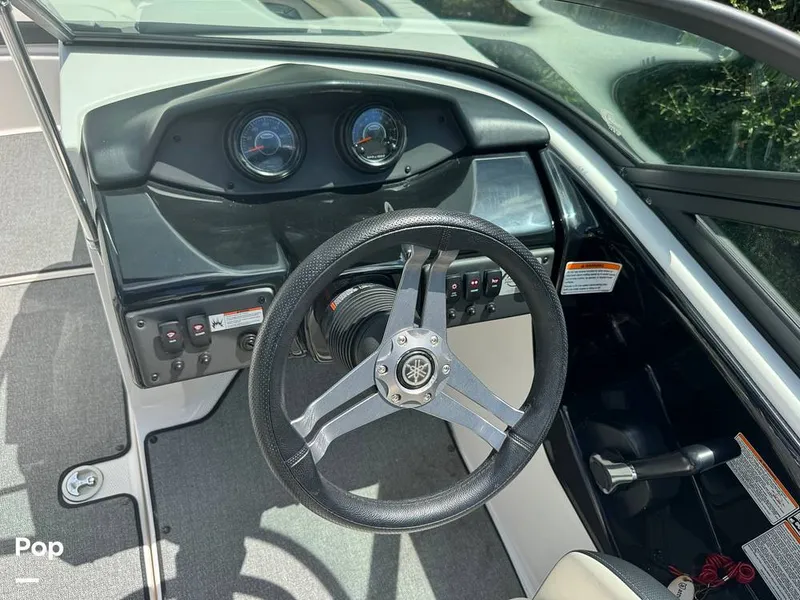 Slide: The Image of Yamaha SX195 2018 - 16740645