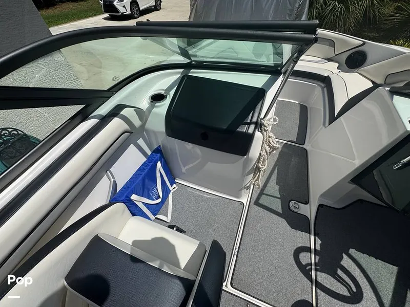 Slide: The Image of Yamaha SX195 2018 - 16740650