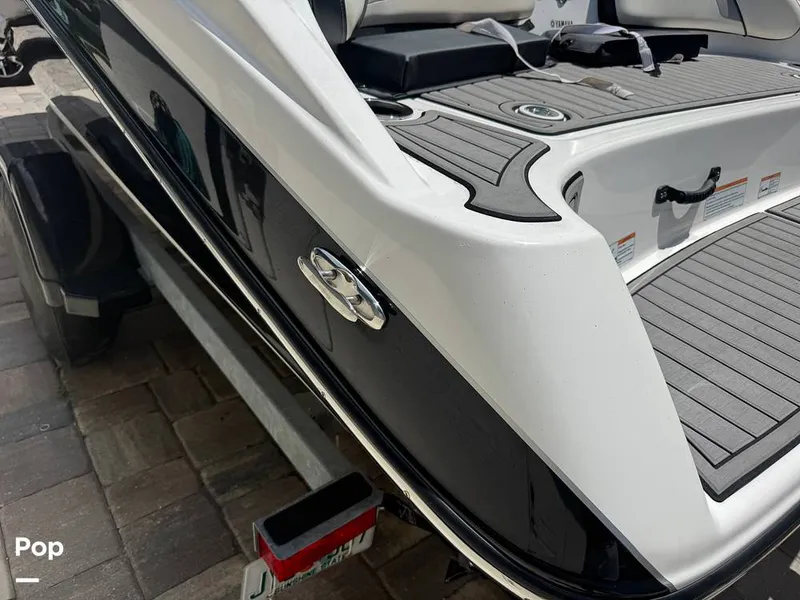 Slide: The Image of Yamaha SX195 2018 - 16740725