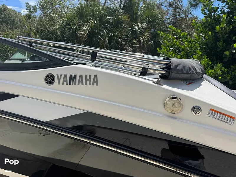 Slide: The Image of Yamaha SX195 2018 - 16740720