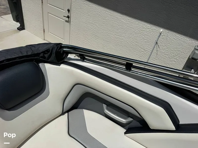 Slide: The Image of Yamaha SX195 2018 - 16740626