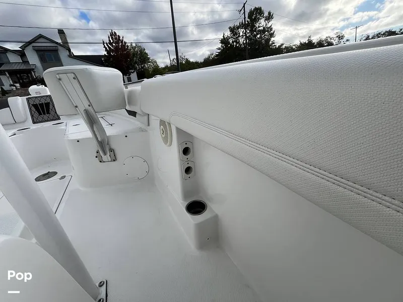 Slide: The Image of Wellcraft Scarab 222 Fisherman 2023 - 16770545