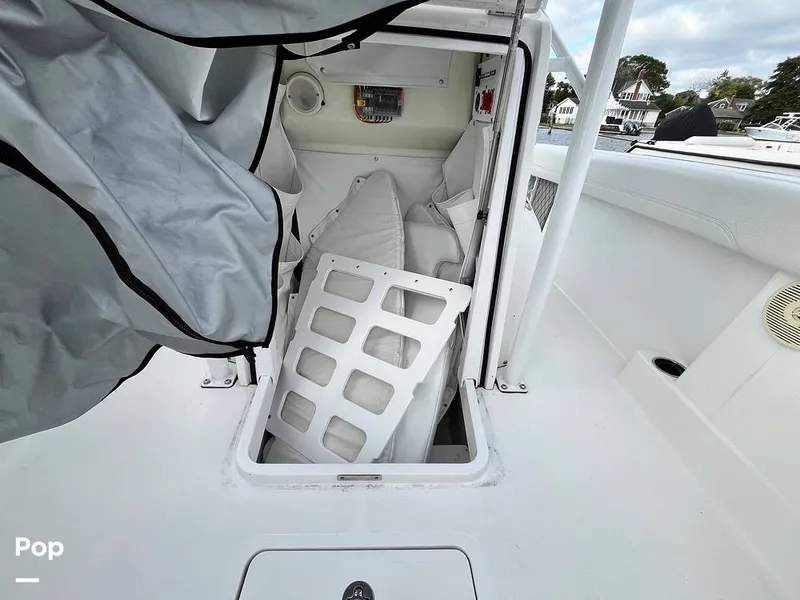 Slide: The Image of Wellcraft Scarab 222 Fisherman 2023 - 16770521