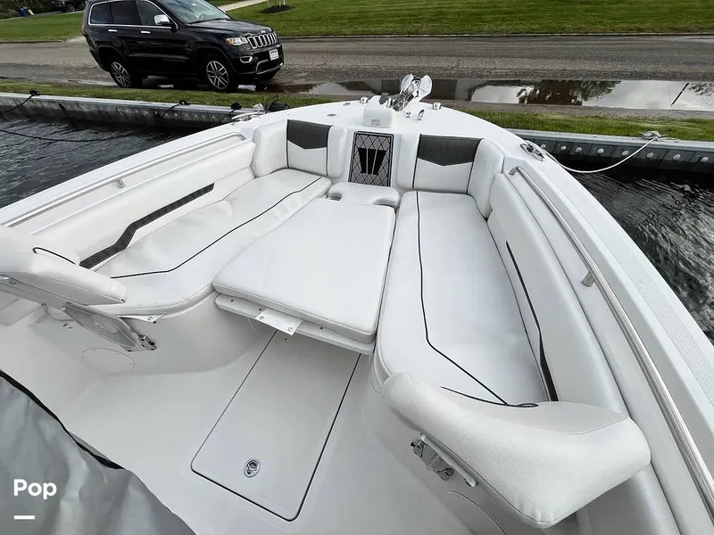 Slide: The Image of Wellcraft Scarab 222 Fisherman 2023 - 16770530