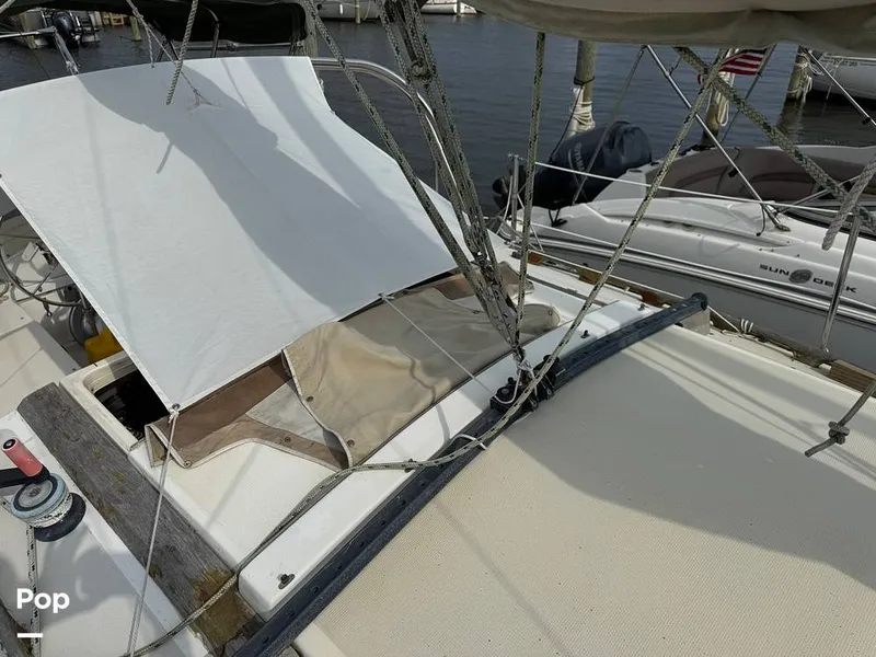 Slide: The Image of Catalina 30 1981 - 16753010