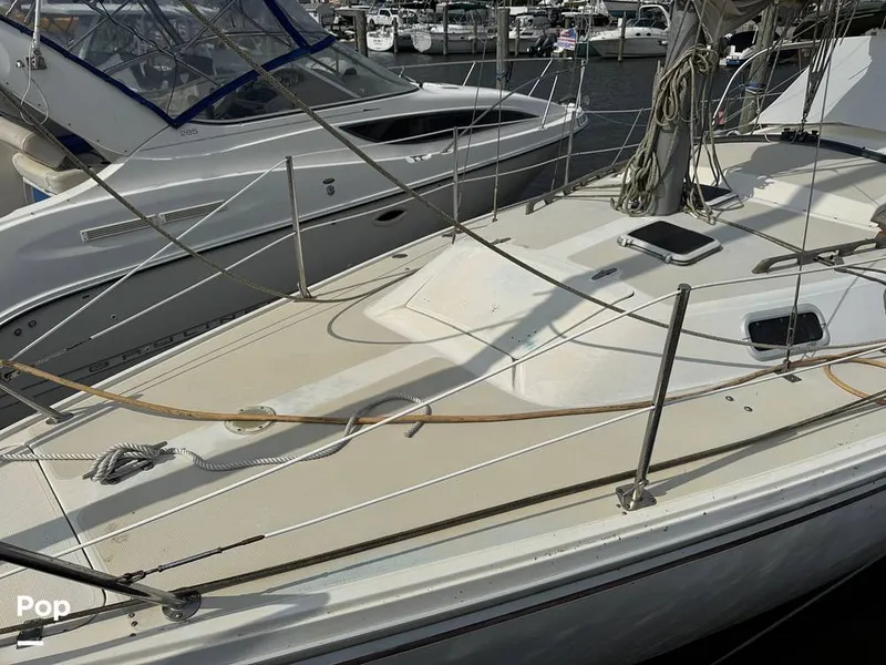 Slide: The Image of Catalina 30 1981 - 16752994