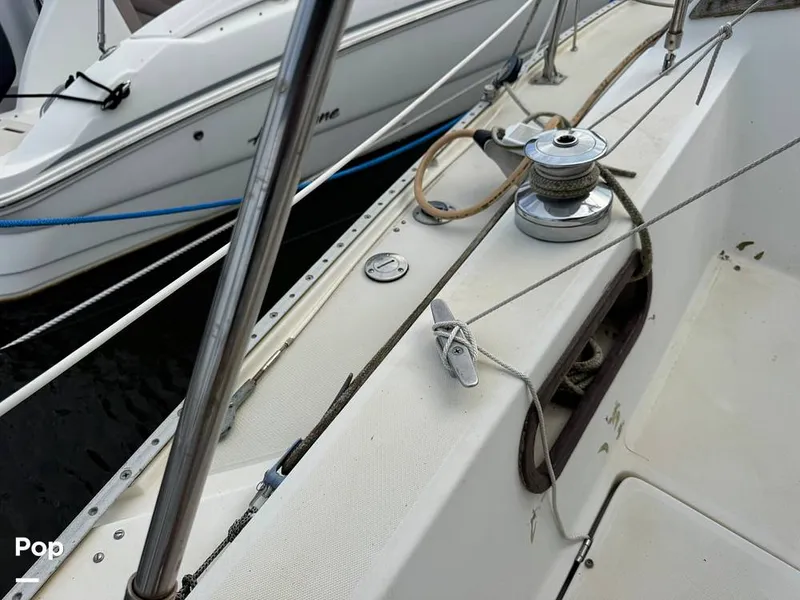 Slide: The Image of Catalina 30 1981 - 16753078