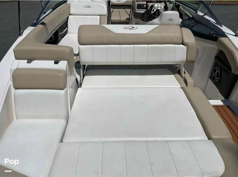 Slide: The Image of Regal 24 Fast Deck RX 2012 - 16767407
